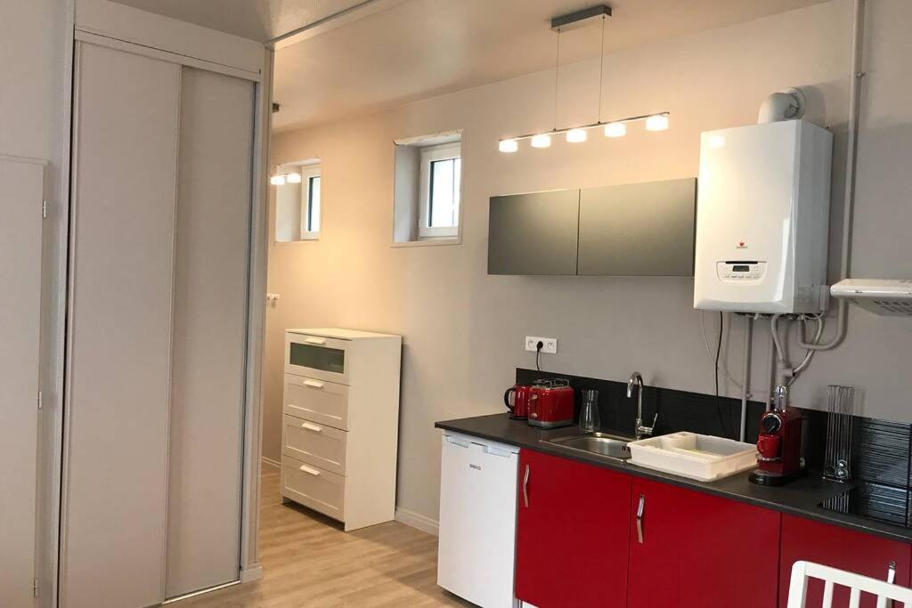 Rare Petit Cocon F1 Calme Possibilite Jacuzzi Hammam En Sus Apartment Chamalières Exterior foto