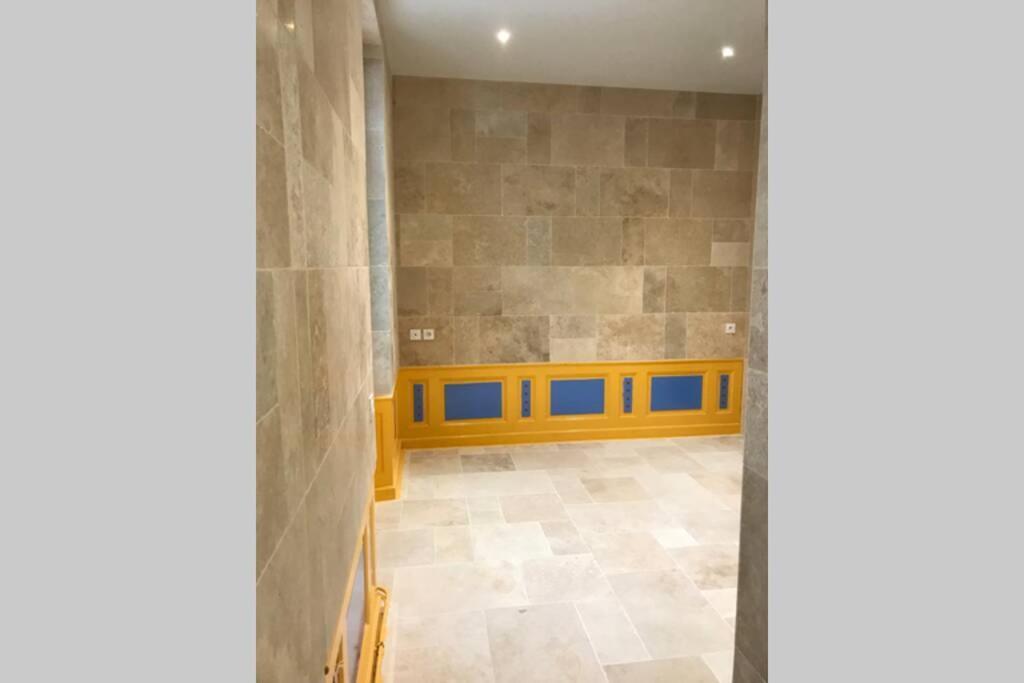 Rare Petit Cocon F1 Calme Possibilite Jacuzzi Hammam En Sus Apartment Chamalières Exterior foto